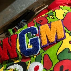 Bape hoodie , size medium, 60$